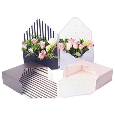 China Recyclable High Quality Custom Paper Box Envelope Logo Box Flowers Foldable Flower Valentine Flower Boxes for sale