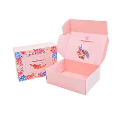 China Recyclable Custom Printed Clothing Ad Box Pink Gift Fancy Clothing Paper Packaging Box for sale