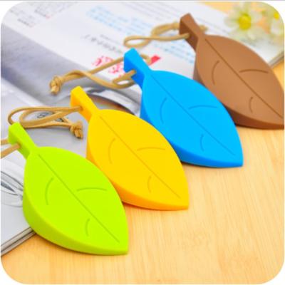 China Modern Hot Sale Sheet Shaped Silicone Door Stopper for sale