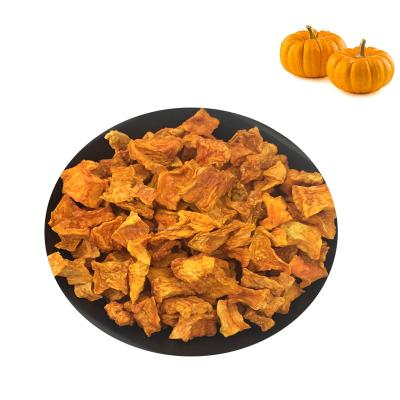 China Wholesale Price 10*10mm Dried Pumpkin Flakes for sale