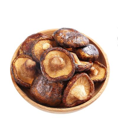 China Natural Manufacturer Supply Instant Food Shitake Spread Delicious Snack Dried Shiitake Mushroom for sale