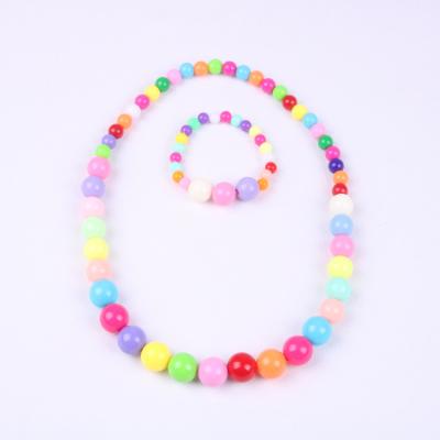 China Kids Acrylic Simple Style Colored Pearl Necklace Bracelet Set for sale