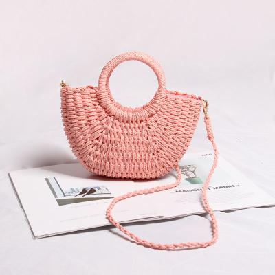 China Straw Bag Factory Direct Supply 2021 Handmade Round Small Bucket Small Fashion Messenger Bag New for sale