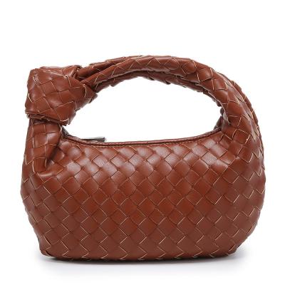 China 2021 Hot Sale Fashion Simple Dumpling Bag Cloud Tied Bag Hand - Woven Handbag for sale