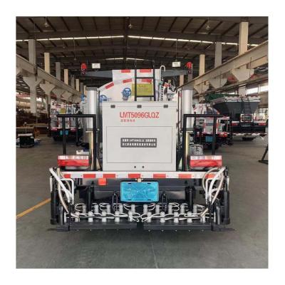 China Construction Works Competitively Priced Road Construction Width 0-4M Automatic Asphalt Sprayer For Sale for sale