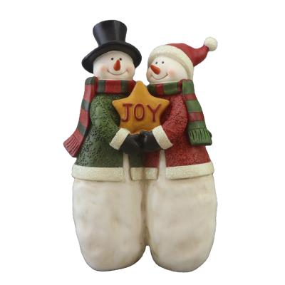 China New Arrival Christmas Gifts Hand Made Resin Couple Snowman Figurine Christmas Ornament Snowman Decoration For Indoor for sale