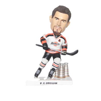 China High End 7 Inch World Sportman Hockey Player Figurine Resin Flip Head for sale