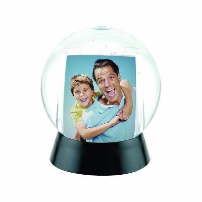 China Europe factory direct resin photo insert empty water globe for sale