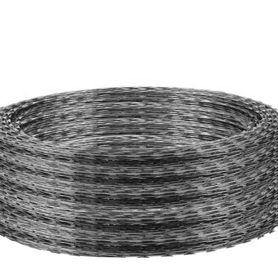 China STAINLESS STEEL WIRE 700mm Razor Barbed Wire For Sale In France Market for sale