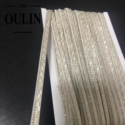 China Factory hot sale fashion rhinstone chain lace leather trim bags trim for garment accessories and shoes for sale