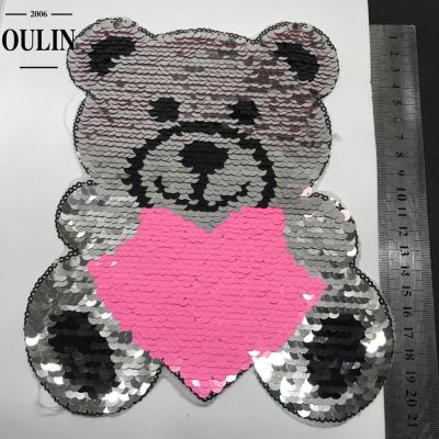 China 2018 high quality 3D embroidery patches reversible sequin patches cheap price for sew on patches for sale