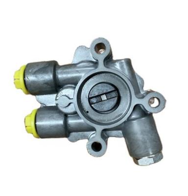 China High Quality Gasoline Heavy Truck Truck Accessories Pump OEM 1797650 DA F XF105 XF460 XF440 XF510 for sale