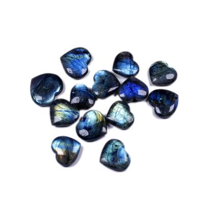 China China Emi-Precious Stones Heart Moonstone Pendants Natural Crystal Stone Labradorite Moonstone for sale