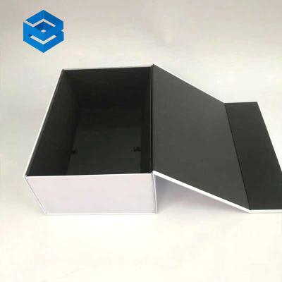 China Bio-degradable Shipping Corrugated Box Packing Custom Biodegradable Magnetic Clamshell Empty Paper Shoe Box for sale