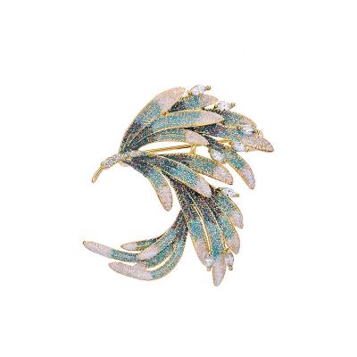 China Real Brass High Quality Gold Plated TXZ205 Colorful Luxury Leaf Jewelry Brooches for sale