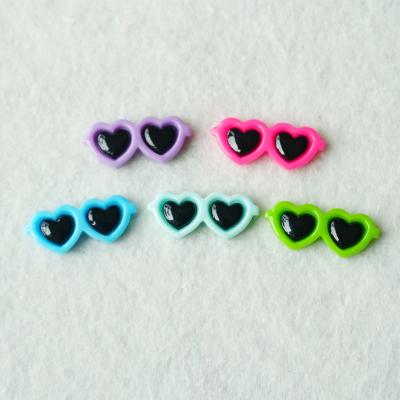 China 200PCS Europe Color Love Heart Mini Sunglasses DIY Hair Clip Phone Shell Scrapbook Ornament for sale