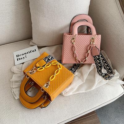 China 2021 Fashion Purses Brand Luxury Square Strap Chain Wide Cross - Body Bag Women's Designers Handbags for sale