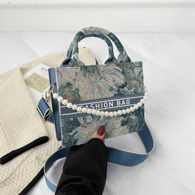 China 2022Wholesale High Quality Best Handbags Embroidery Print Flower Canvas Ladies Cross - Body Purses Tote Bag Canvas for sale