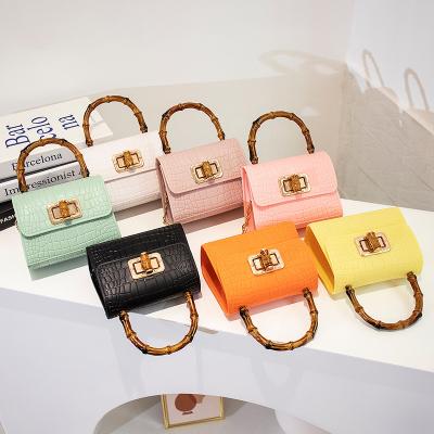 China 2022 wholesale high quality new summer jelly purse bamboo stone pattern children's handbag mini women's crossbag for sale