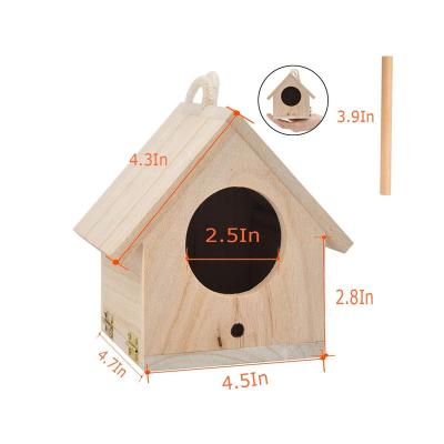 China Windproof Hot Sale Premium Garden Decor Wood Sturdy Bird Nest Box for Outside Bird Cage on Tree with Hanging Rope for sale