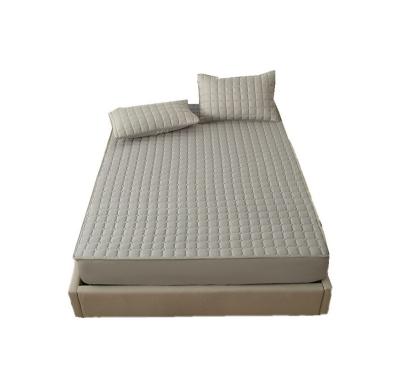 China Custom Quilted Simmons Bedspread Single Folding Water Proof Mattress Protector for sale