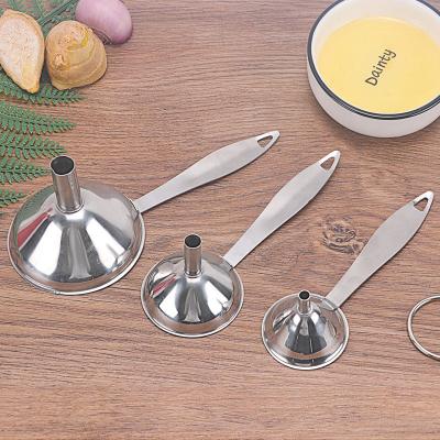 China 3 Piece Stainless Steel Sustainable Oil Funnel With Long Handle for sale