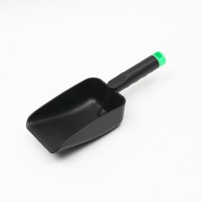 China Garden Yard Tools Plastic Scoop for sale