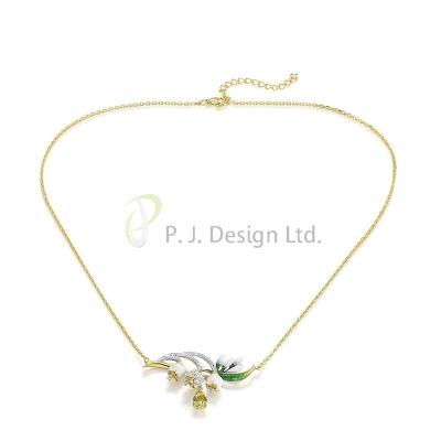 China Fashion 2022 Hot Sale pretty Sterling Silver w/ IONIC YELLOW PLATING Necklace Enamel Green Glass White CZ  for birthday gift for sale