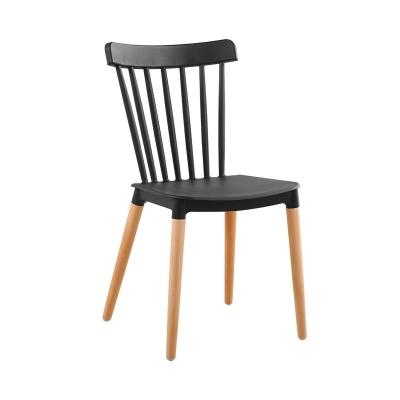 China Simple Windsor chair solid wood dining chair family creative leisure chair dining room stool Nordic negotiating chair for sale