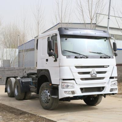 China 420 pk Sinotruck HOWO 6X4 Tractor Head Trailer Camion Truck met A/C cabine voordeel Te koop