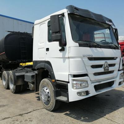 China 420HP 371HP Sinotruck HOWO 6X6 Tractor Truck neumáticos de tractor con solicitud personalizable en venta