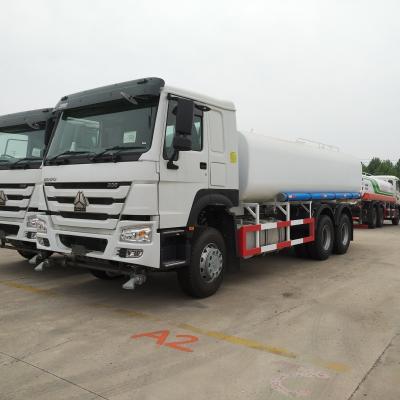 China Sinotruk HOWO 4X2/6X4/8X4 Reboque de tanque de água Camião de água usado para transporte de água à venda