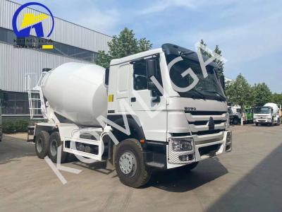 China 300L Fuel Tanker Sinotruk Construction Mobile Heavy Duty Used 6X4 Cement Mixer Truck for sale