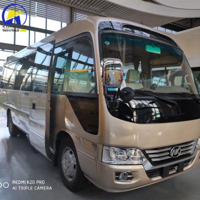 Cina Autobus di lusso con design con aria condizionata 22000 kcal/h e carburante diesel da 31 a 50 posti in vendita