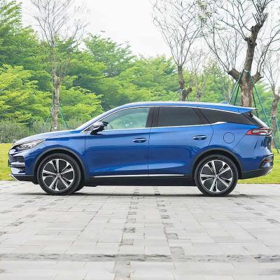 Chine Byd SUV Voiture électrique avec un temps de charge lent de 10h et une longueur de 3584mm*1475mm*1666mm à vendre