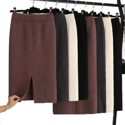 China Viable in the spring 20223 stock new office women's skirt mid length wool single slit knit skirt for sale