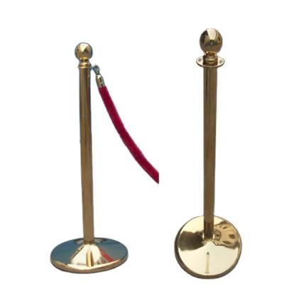 China Traditional traditional gold rack post with velvet cords for sale