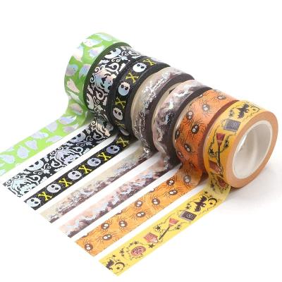 China Waterproof Halloween Holiday Washi Tape 15mmx10m Washi Tape Set Halloween Pumpkin Spider Pattern Tape For Arts Gift for sale