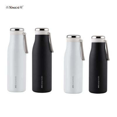 China PORTABLE Custom Logo Double Wall Insulated Stainless Steel Water Bottle With Silicon Handle for sale