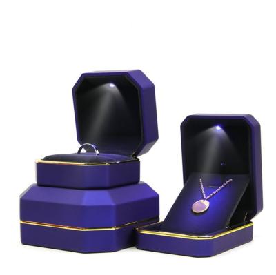 China 2020 Luxury Eco-friendly Fashion Jewelry Box Earring Ring Dark Blue Color OEM ODM Led Jewelry Jewelry Box Custom Logo for sale