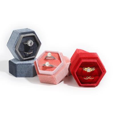 China Luxury Double Ring Box Hexagon Ring Box Earring Jewelry Box 2022 Custom Logo Eco-Friendly Fashion Double Slot Velvet Ring Box for sale