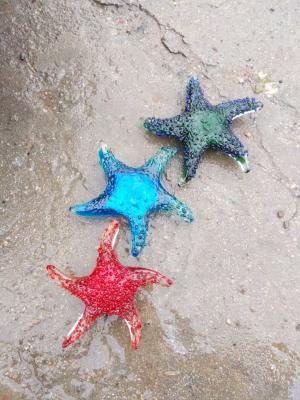 China Blue Modern Sea Star Glass Craft For Decoration Custom Color LOGO Handblow for sale