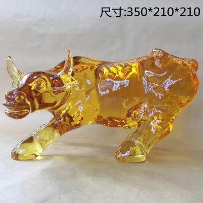 China Yellow Crystal Bull Figurine / Lion Tiger Head Baccarat Crystal Figurines for sale