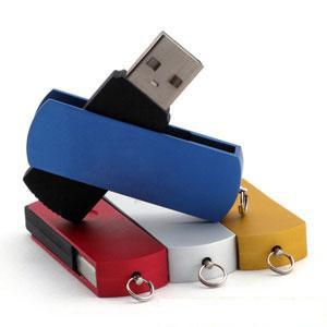 China Impresión colorida de encargo de memoria USB 32gb 128gb del eslabón giratorio 2gb del metal y del plástico en venta