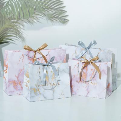 China Custom packaging love&roses marble pattern marble gift bag creative gift bag apparel bag for sale