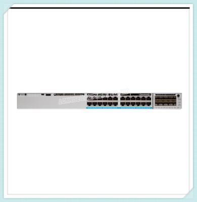 Cina Catalizzatore 9300 24 elementi essenziali Cisco C9300-24P-E della rete del porto PoE+ in vendita