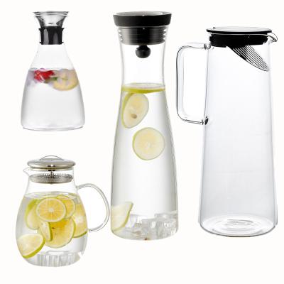 China 48oz Viable Glass Water Jug With Strainer Lid Glass Beverage Carafe For Juice Lemon Water Iced Tea Glass Jug for sale