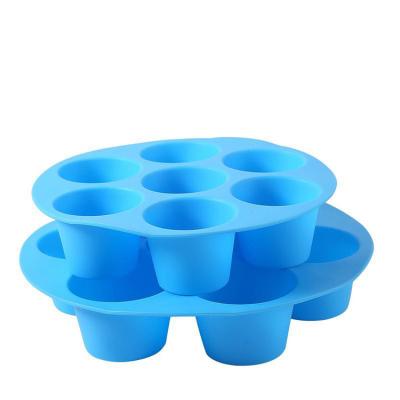 China Disposable Easy Clean 7 In 1 Silicone Cupcake Muffin Set Non-Stick Cupcake Mold For Baking Cake for sale