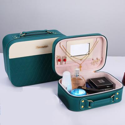 China High Quality Waterproof Classic Hot Sale In Running Beauty Cosmetics Travel Bag Luxury For Makeup Pouch Travel Beauty Case For Lady for sale