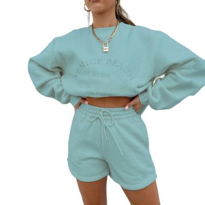 China Anti-Wrinkle Solid Color Yoga Fitness Shorts 2 Piece Salon Women Crop Top Jogger Set 2021 Causal Two Piece Sets for sale